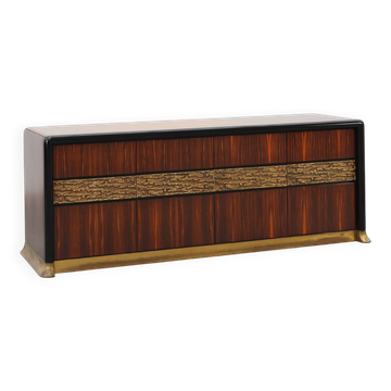 Sculptural wood and Brutalist Brass Credenza by Luciano Frigerio, Italy 197