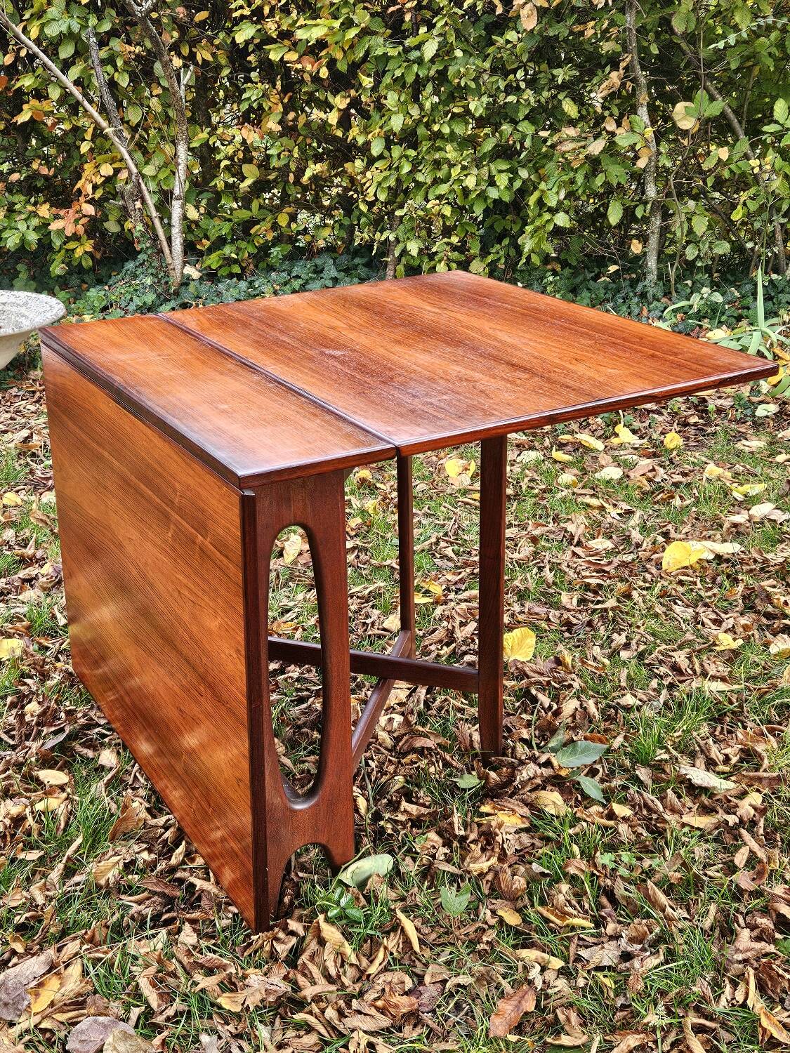 Table pliante Bendt Winge design scandinave 50-60 palissandre Kleppe
