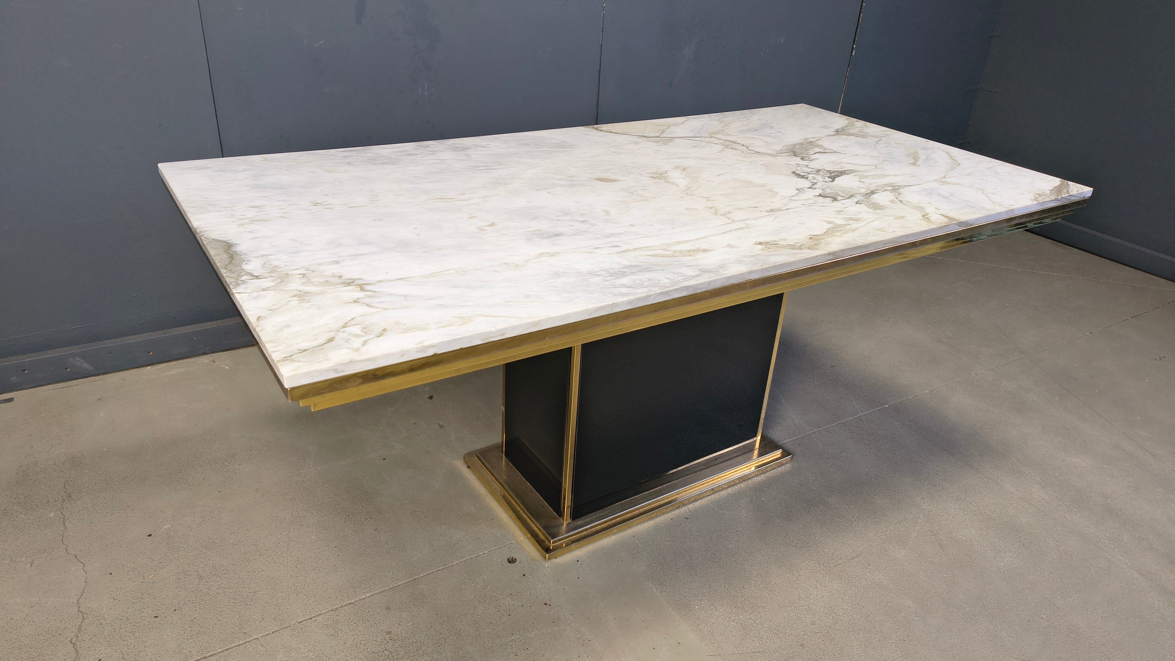 Vintage white marble and brass dining table, 1970s