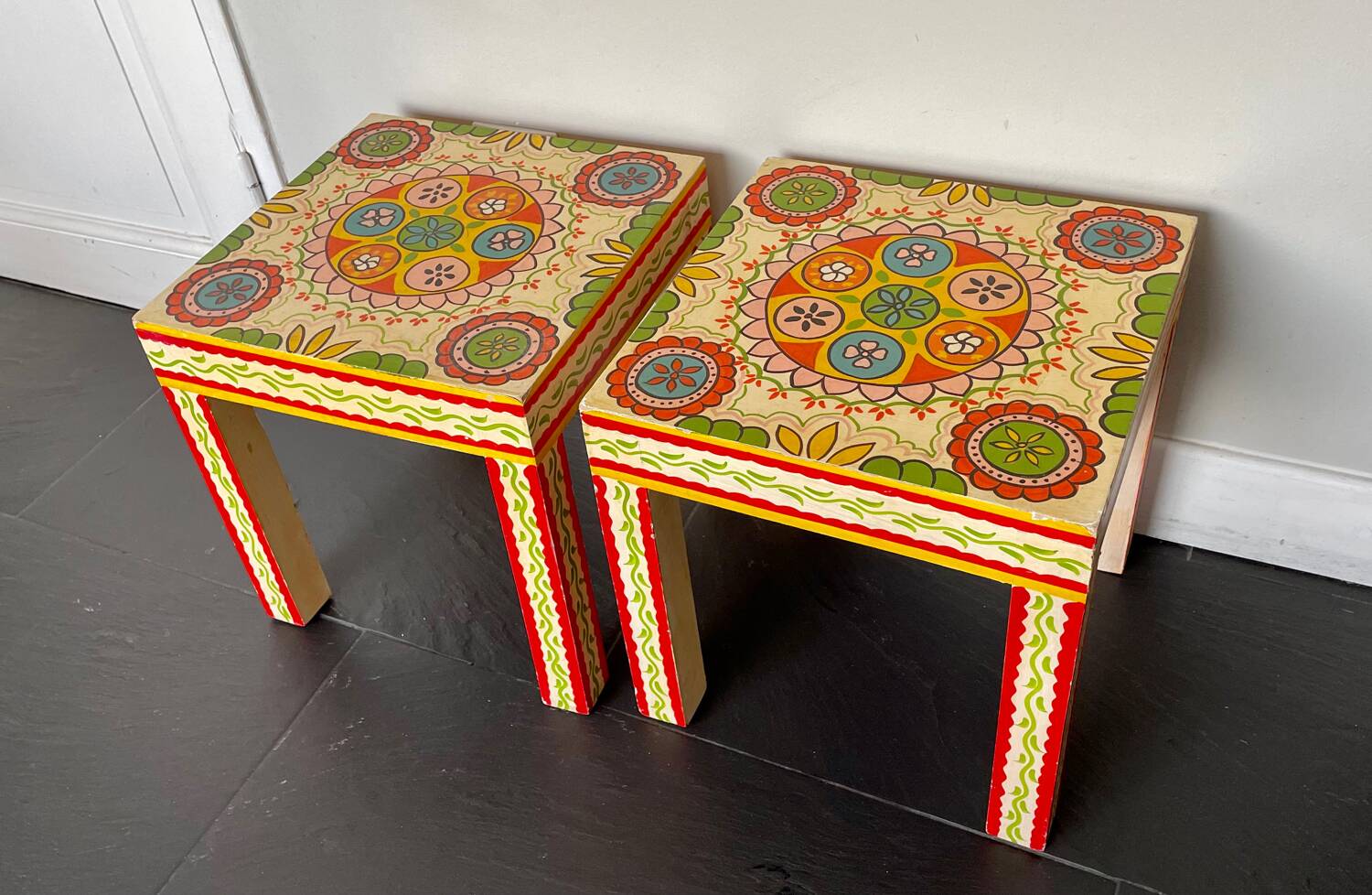 Pair of bedside or end table side tables