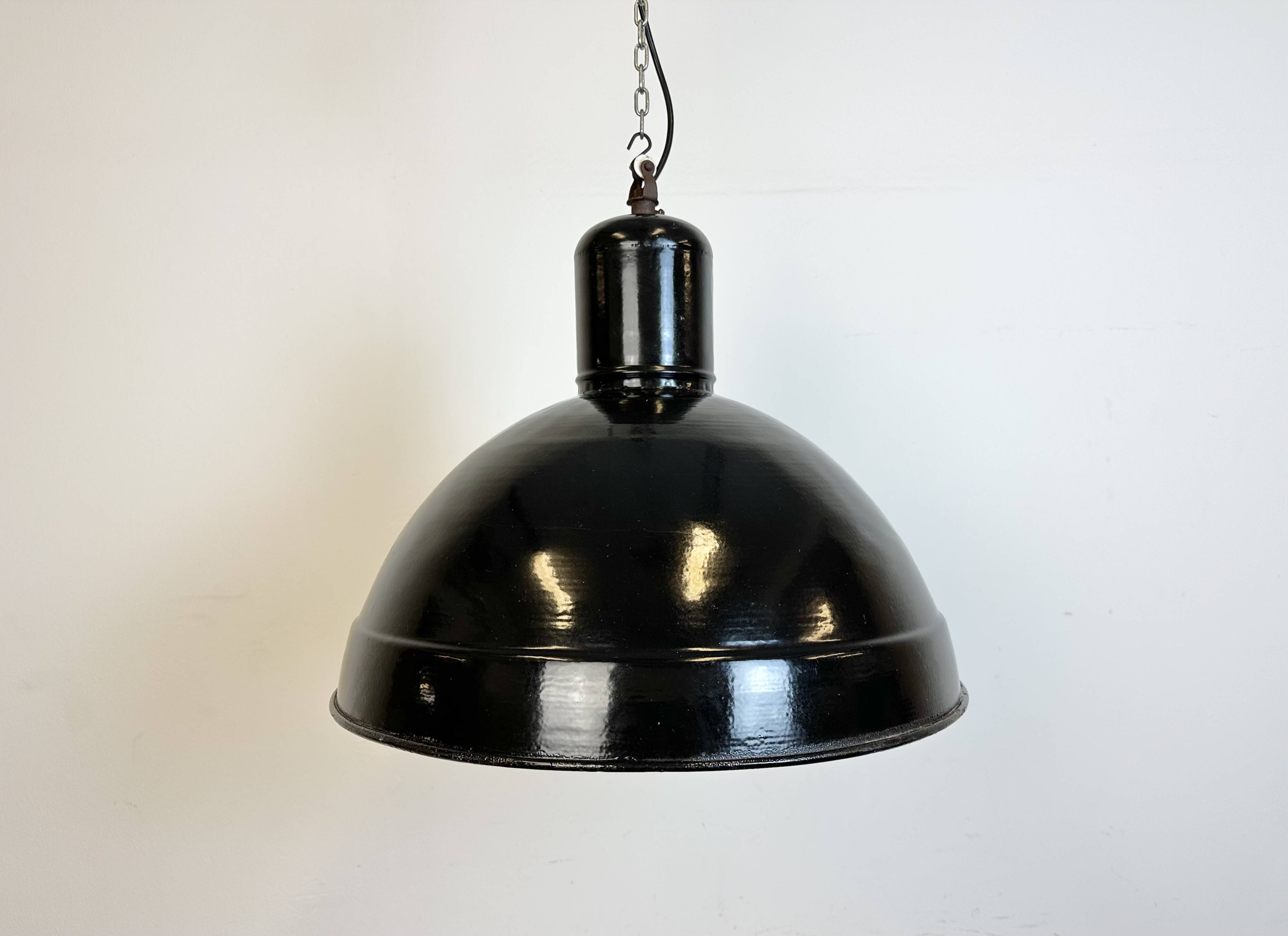 Industrial black enamel factory pendant lamp, 1950s