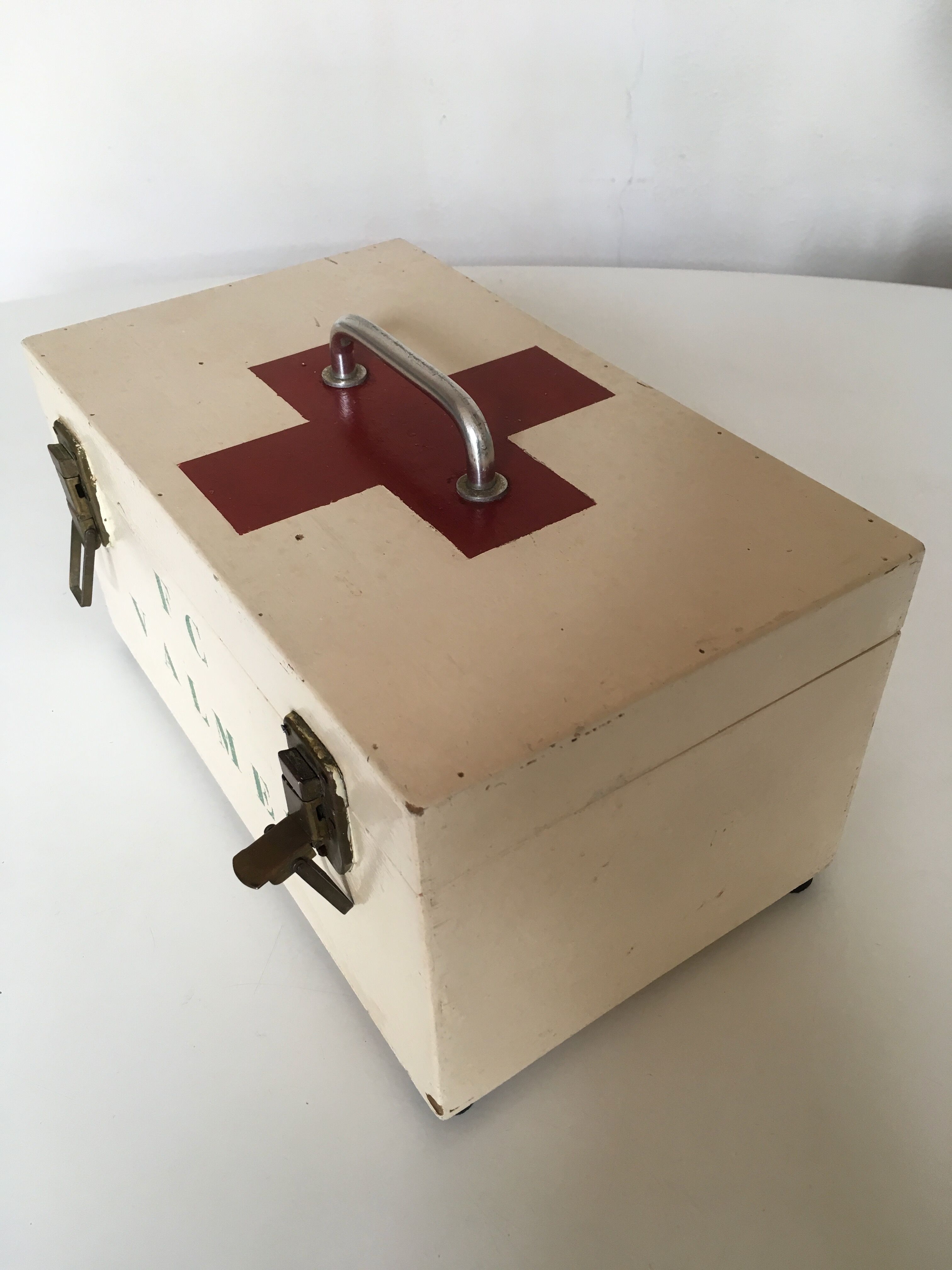 Sports pharmacy box, wooden crate 60s