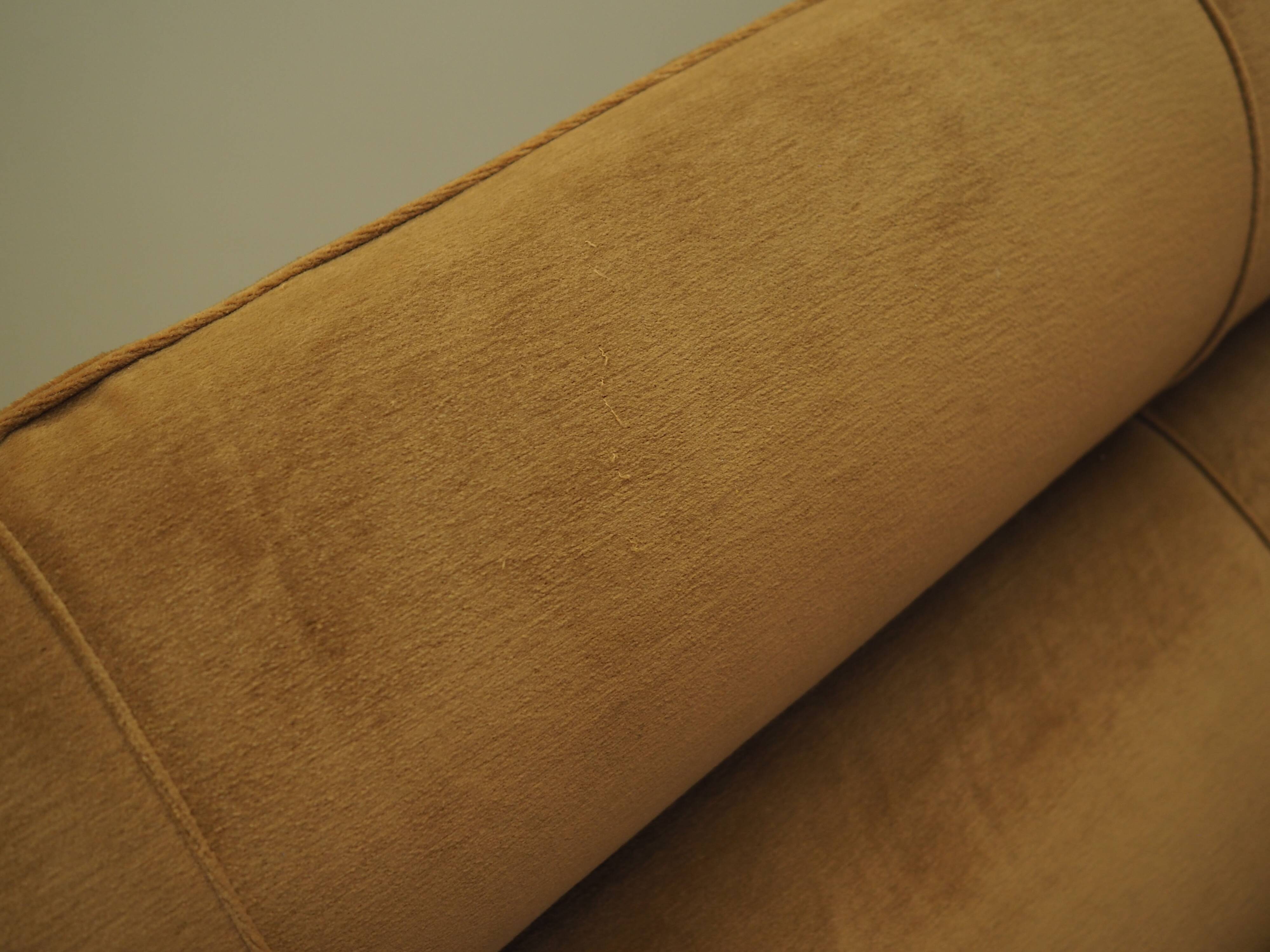 Brown velvet sofa, Italian design, 1970s, manufacturer: Dall'Oca