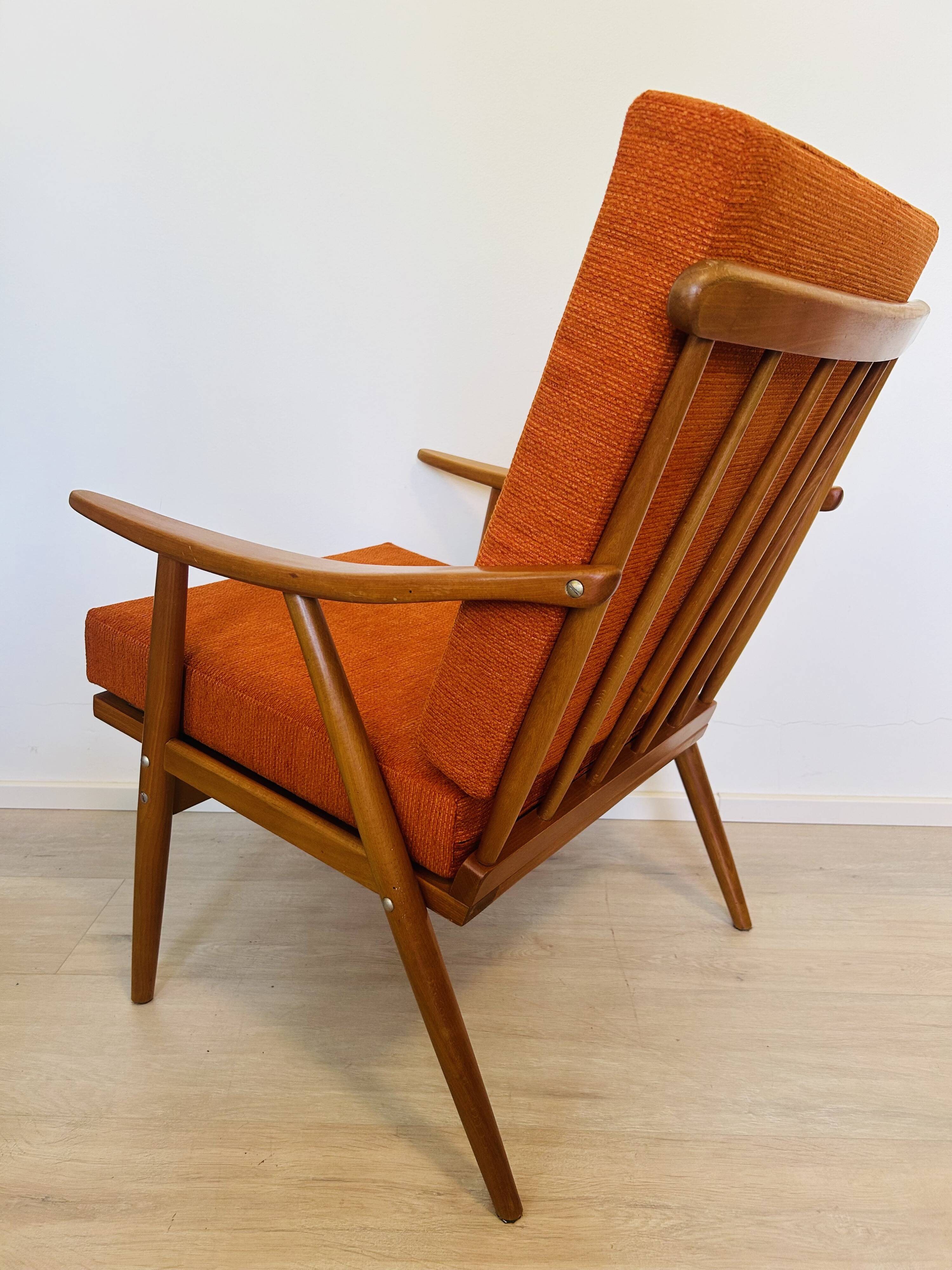 Mid-Century Armchair by Jaroslav Šmidek for TON, 1970’s