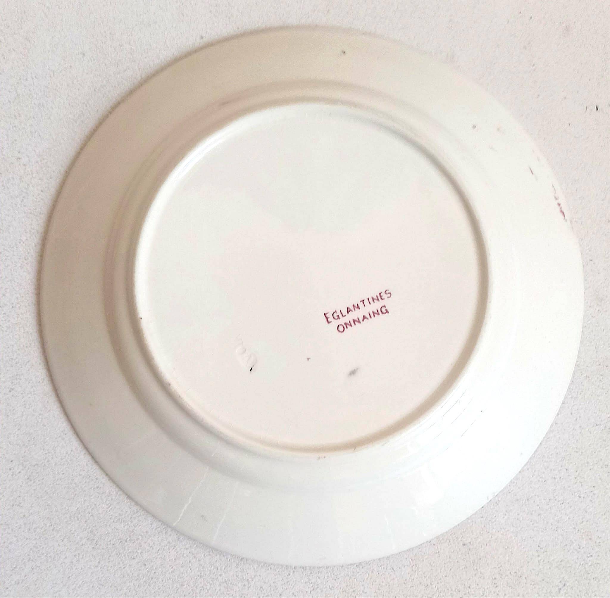 Set of 8 Terre de Fer plates with Eglantines motif, Diameter 22.5 cm