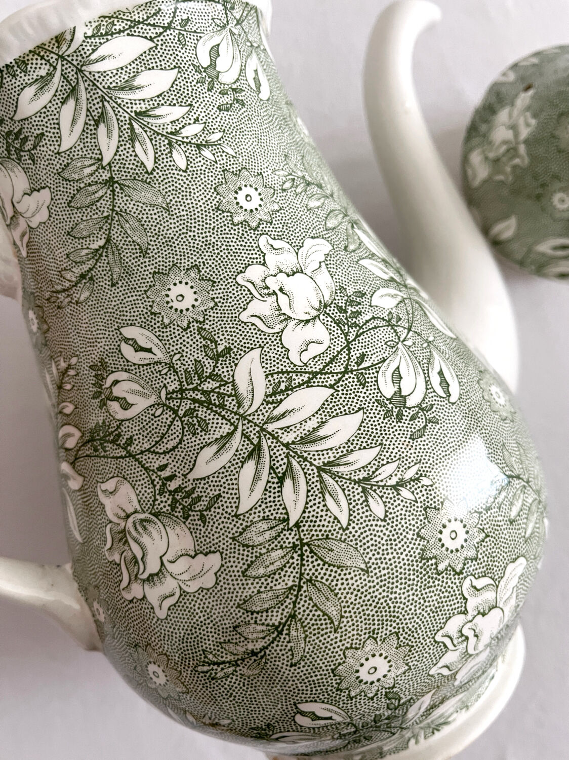 Théière faïence anglaise Royal Tudor Velvet Grindley of Stoke vintage