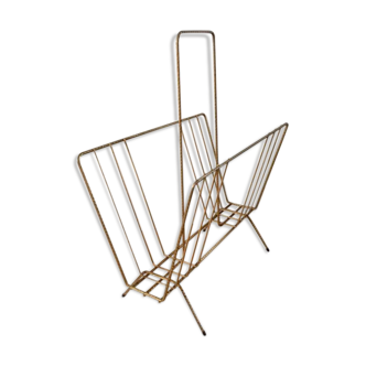 Magazine holders or gold vinyls
