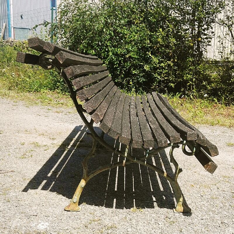 Garden bench park vintage square