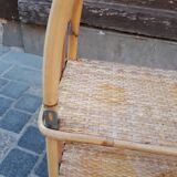 Étagère en rotin