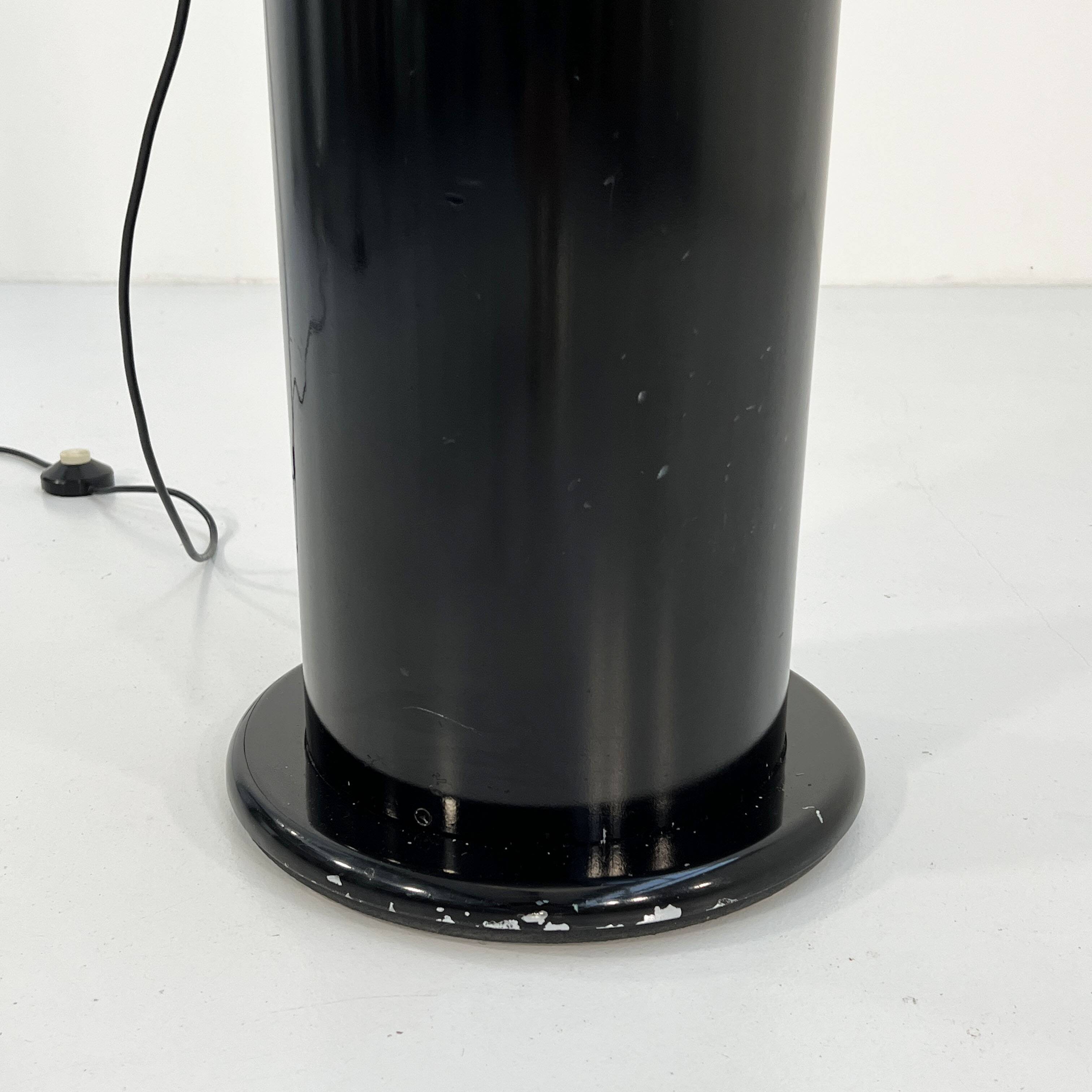 Black ciot floor lamp by ennio chiggio for lumenform, 1970