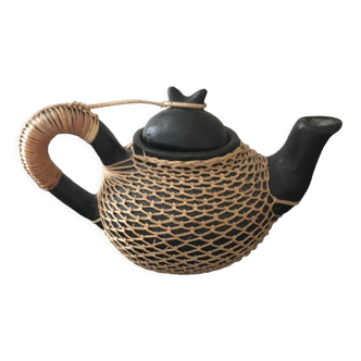 Terracotta and rattan teapot