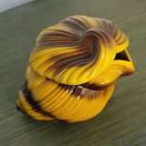 Shell gravy boat