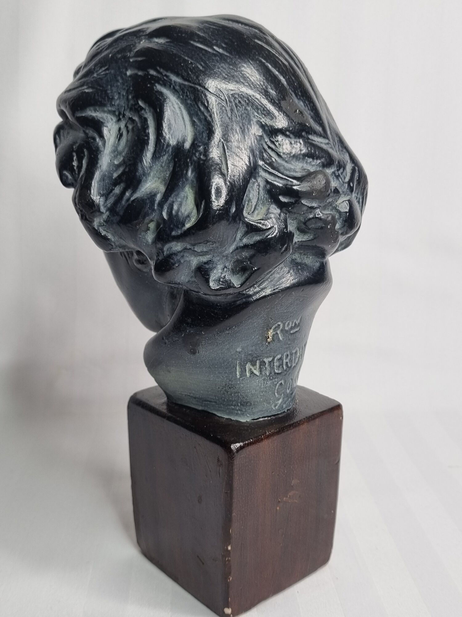 Bust of Beethoven in patinated plaster in imitation of bronze, signed, 27 cm