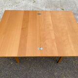 Rectangular Scandinavian dining table in wood for 8 people.
