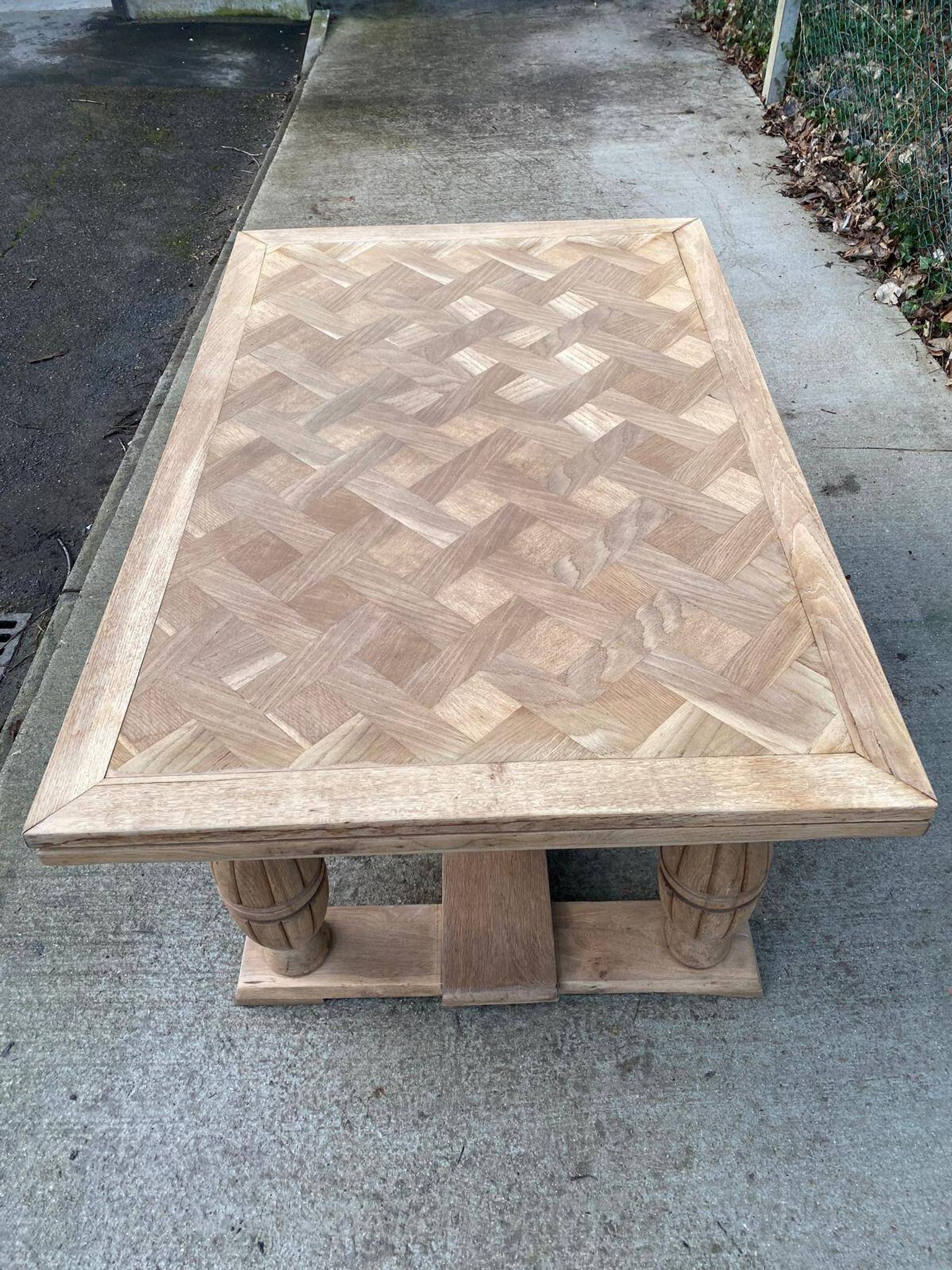 Table de monastère art déco extensible rénovée en chêne brut 250cm