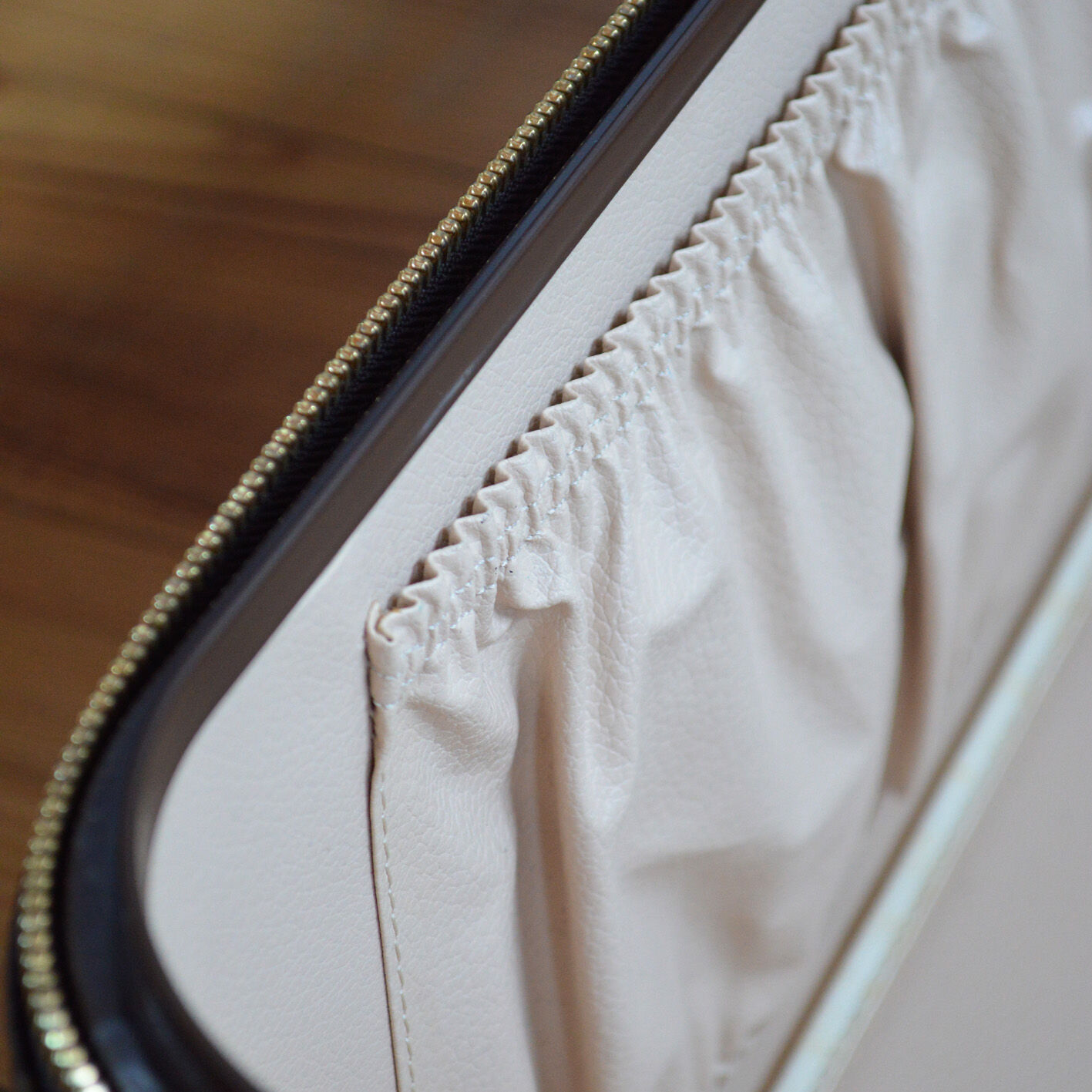 Louis Vuitton Stratos 80 suitcase