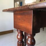 English mahogany "Gateleg" table