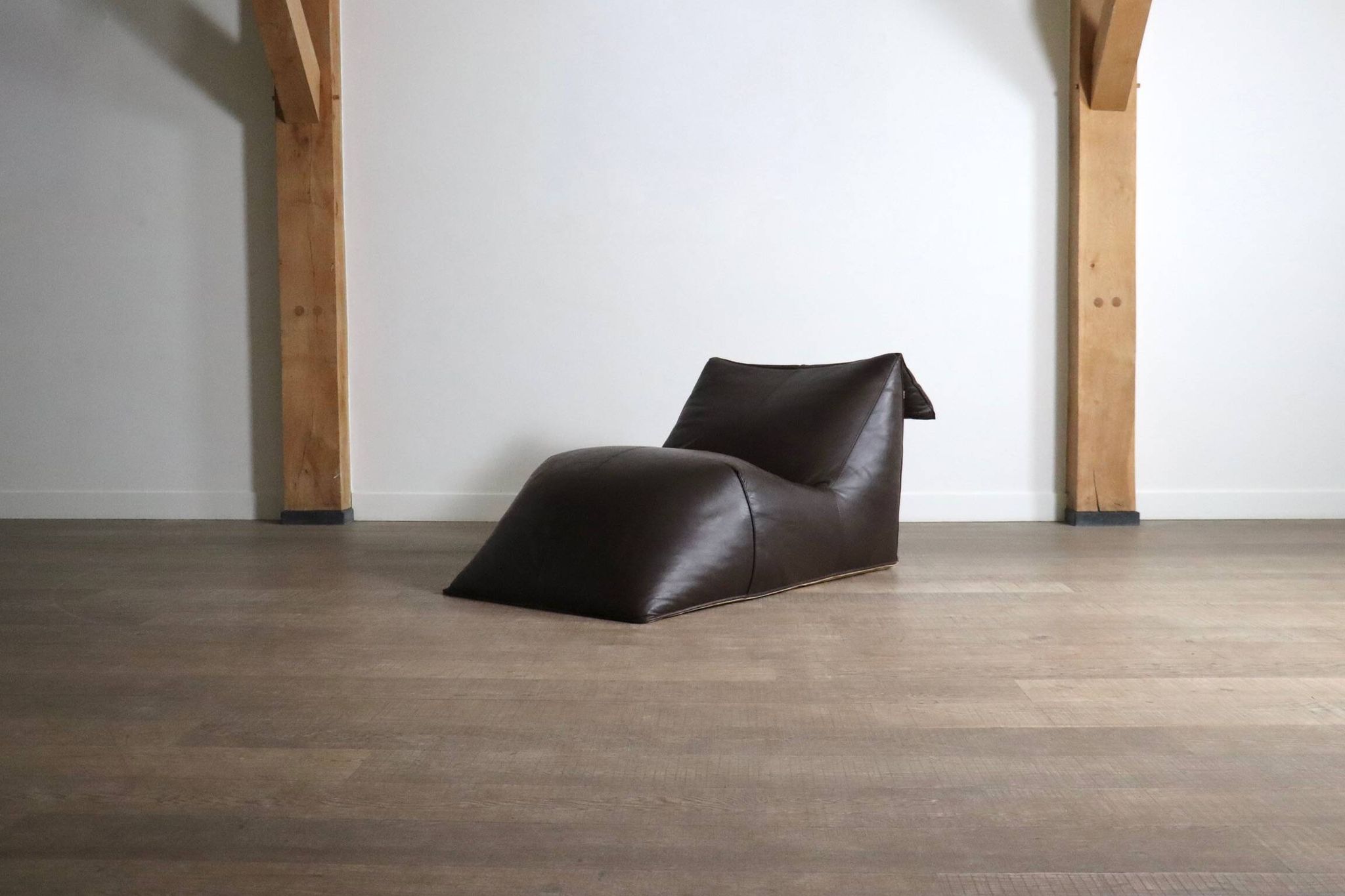 Le bambole chaise longue in brown leather By Mario Bellini for B&B Italia,