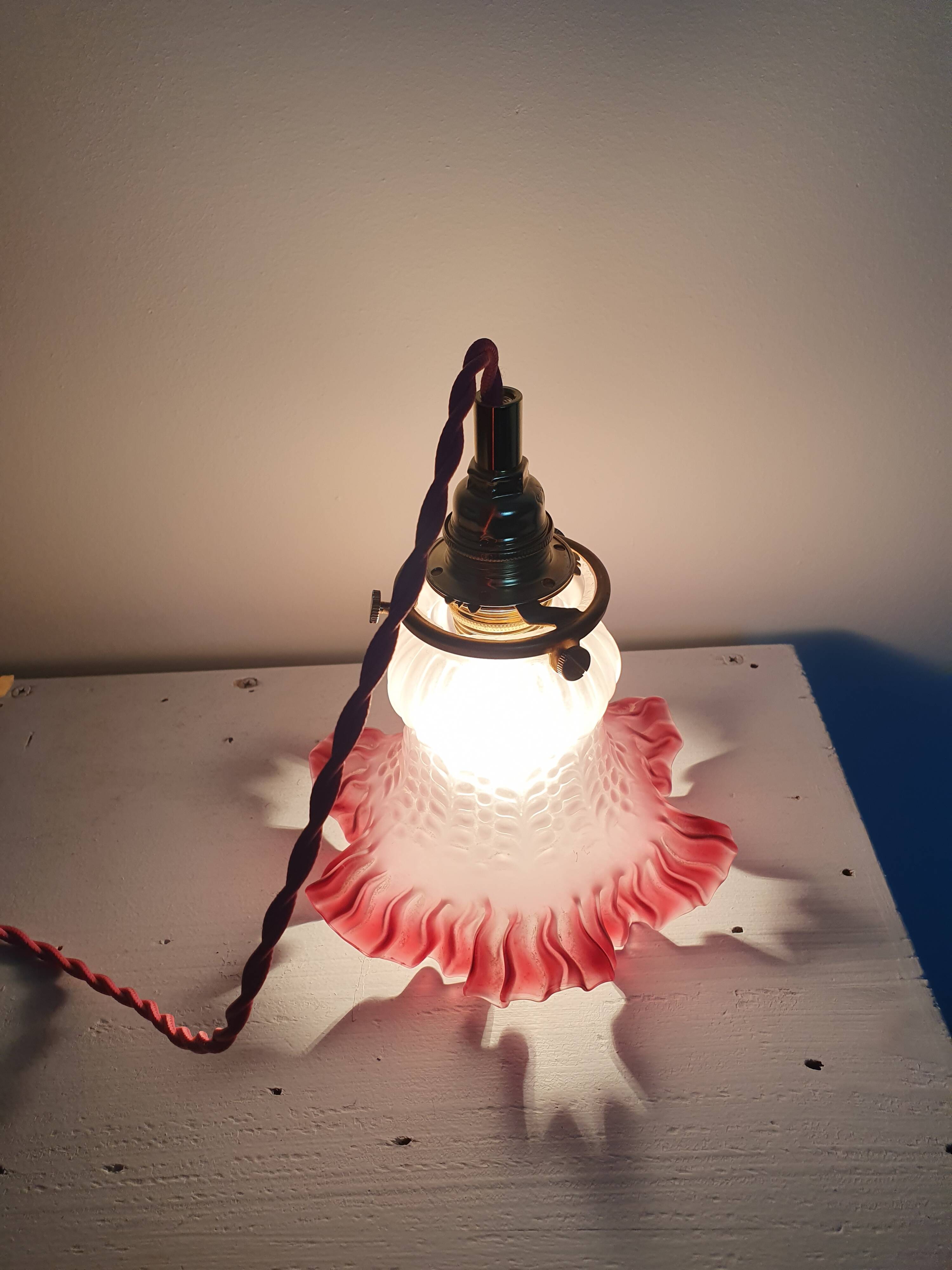 Baladeuse/ lampe/ suspension tulipe rose et doré vintage