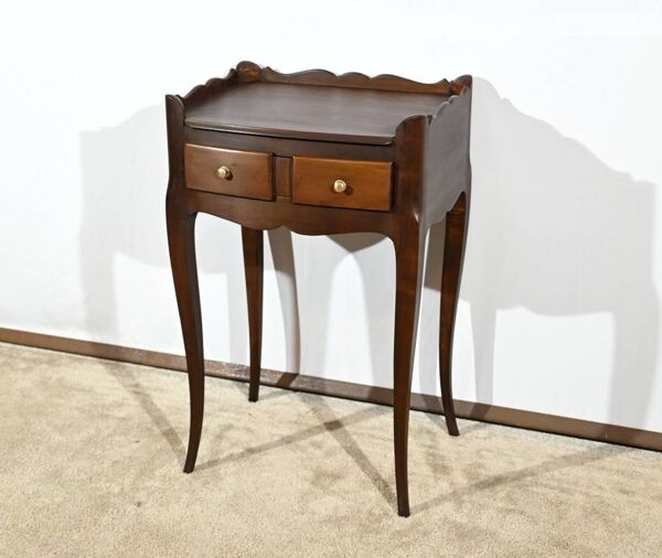 Petite Table de Salon en Noyer, style Louis XV – 1ère Partie XXe