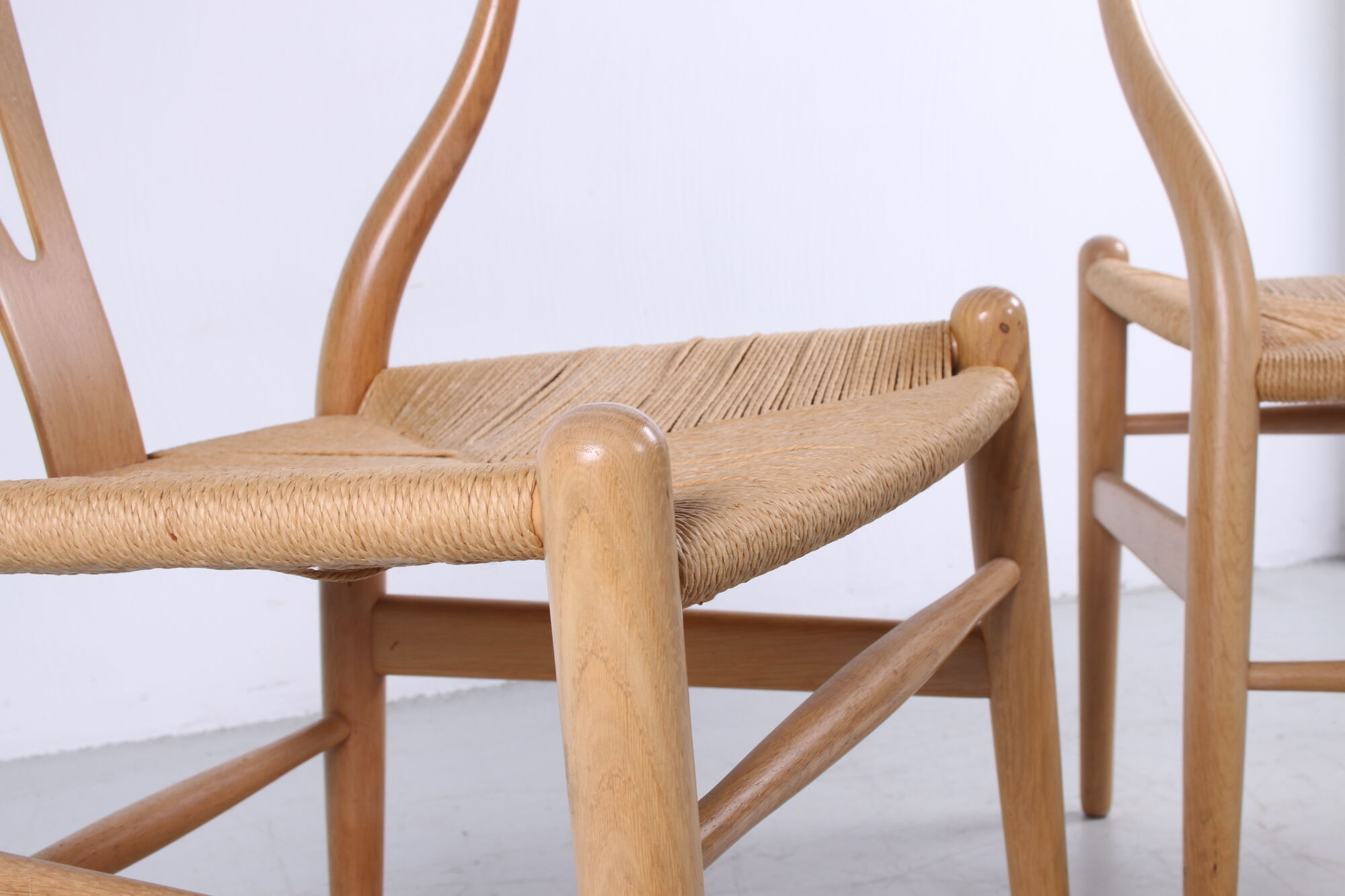 Set of two oak CH24 'Wishbone' chair by Hans J. Wegner for Carl Hansen, 1960