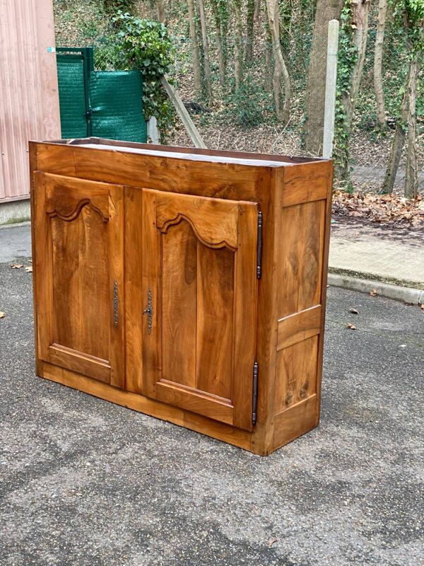 Buffet Louis XV en bois massif époque 18ème