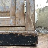 Wooden workshop vestiary