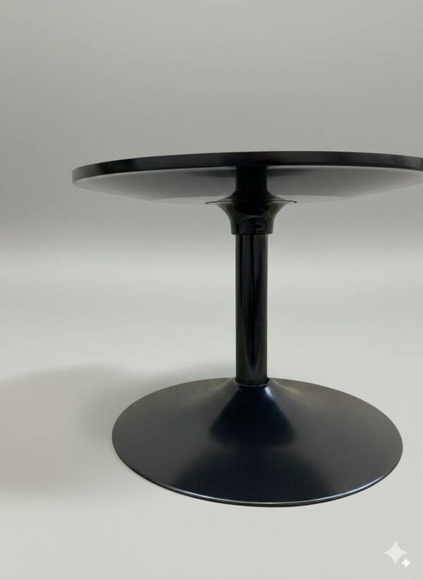 Table basse vintage pied tulipe en plastique laqué noir