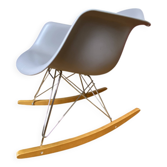 Rocking chair Eames Vitra edition