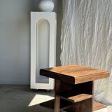 Table d'appoint carrée piètement quadripode à entretoise de style moderniste