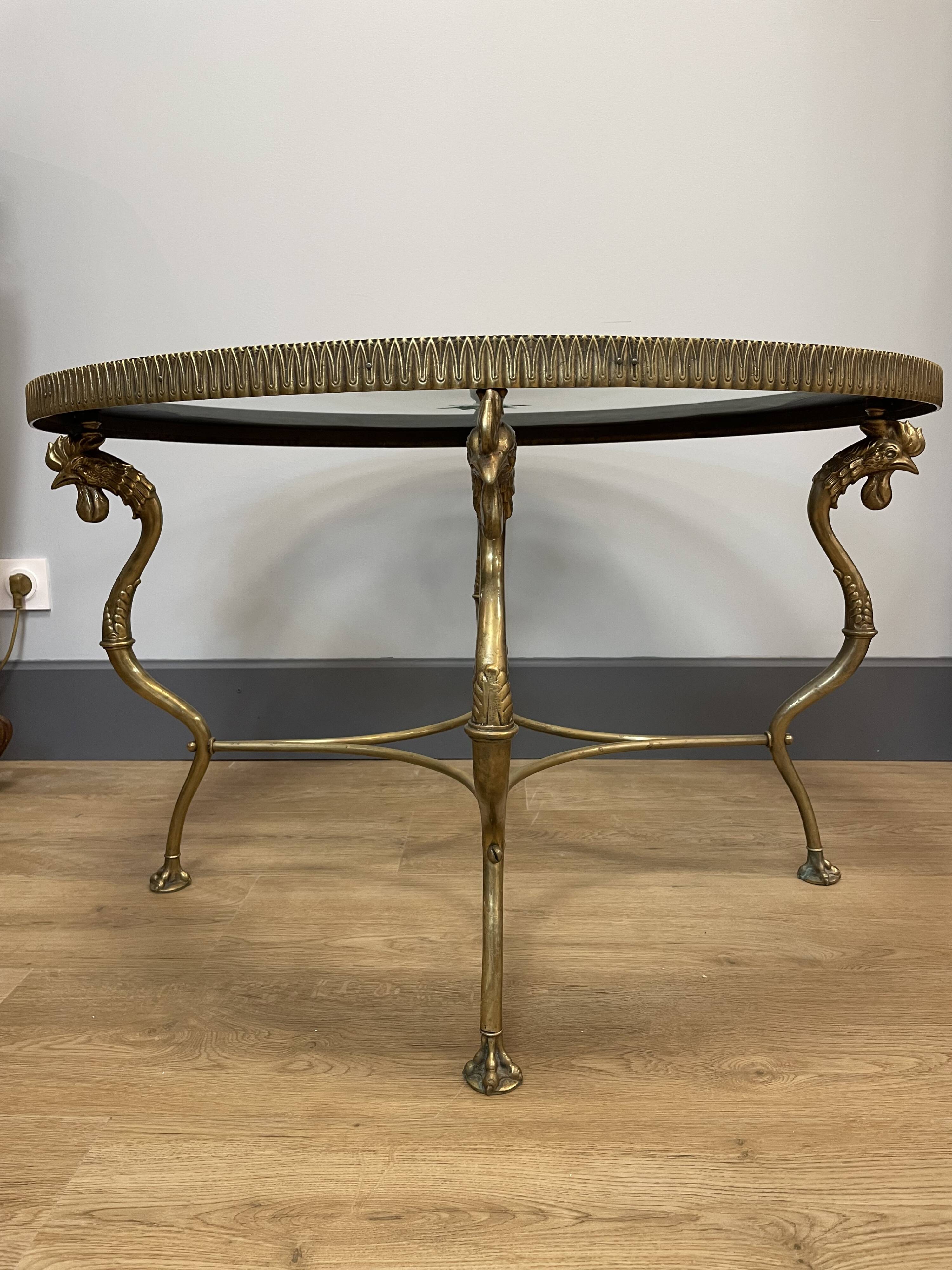 Coffee table, base with rooster decoration