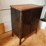 Meuble d'atelier