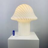 Large mushroom-shaped table lamp in white crystal glass with striped zebra pattern Peill and Putzler XL 1970
