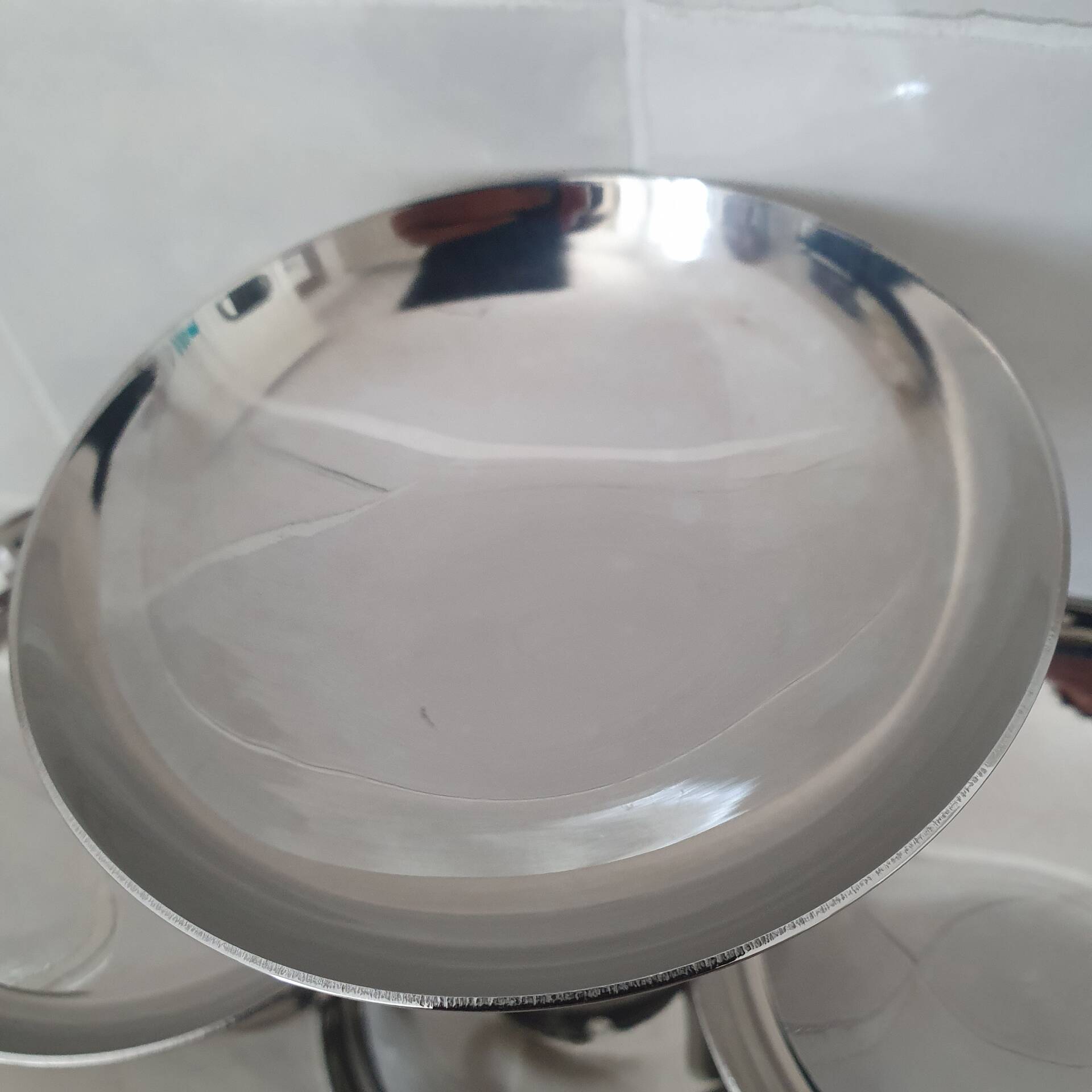 Dessert / ice cream bowls in stainless steel, Guy Degrenne style.