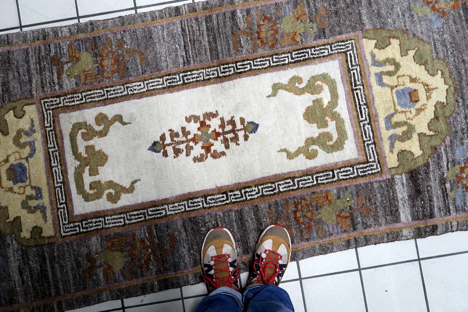 Vintage Tibetan Art Deco Khaden rug 95cm x 202cm 1960s