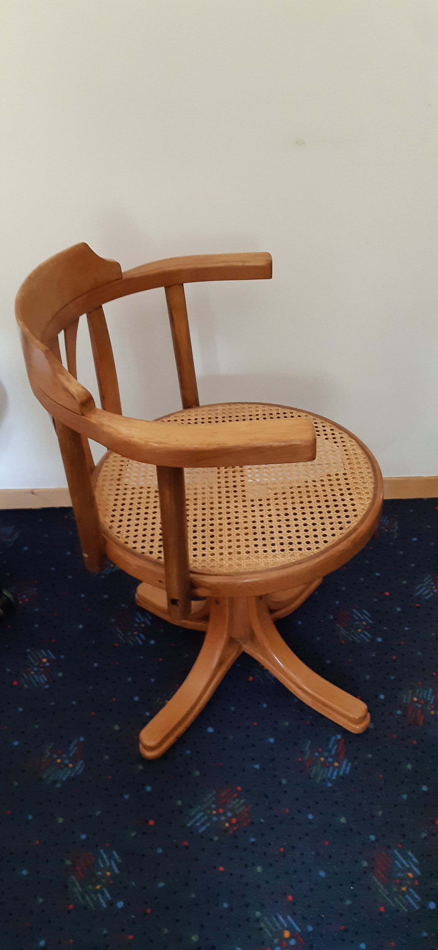 Swivel 70s office chair