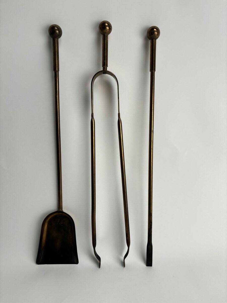 Paire de chenets en laiton et métal, Italie, années 1950
