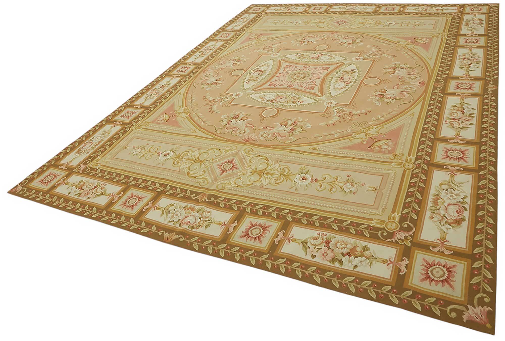 Handmade European Vintage Aubusson Kilim 268 cm x 373 cm
