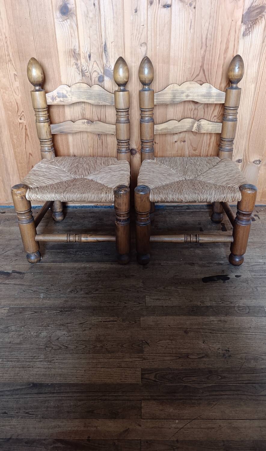 Pair of low bobbin turned wood chairs