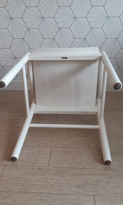 White Baumann chair.