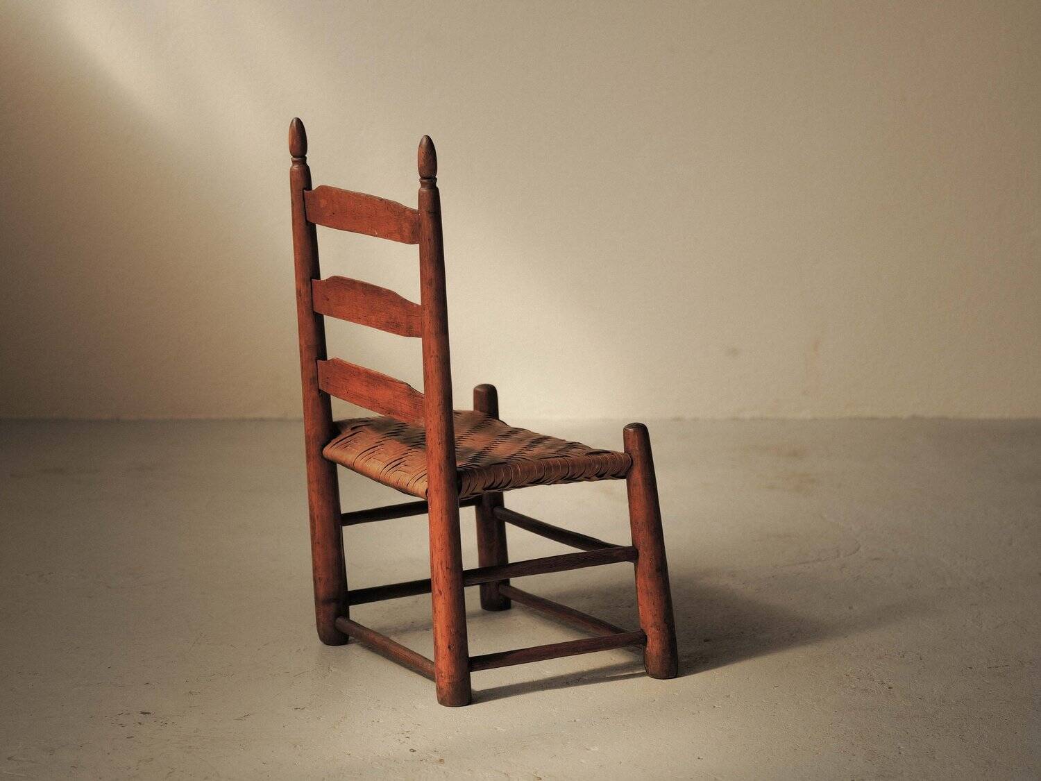 Low chair in Shaker style, United States, circa 1900