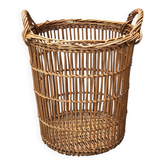 Wicker basket