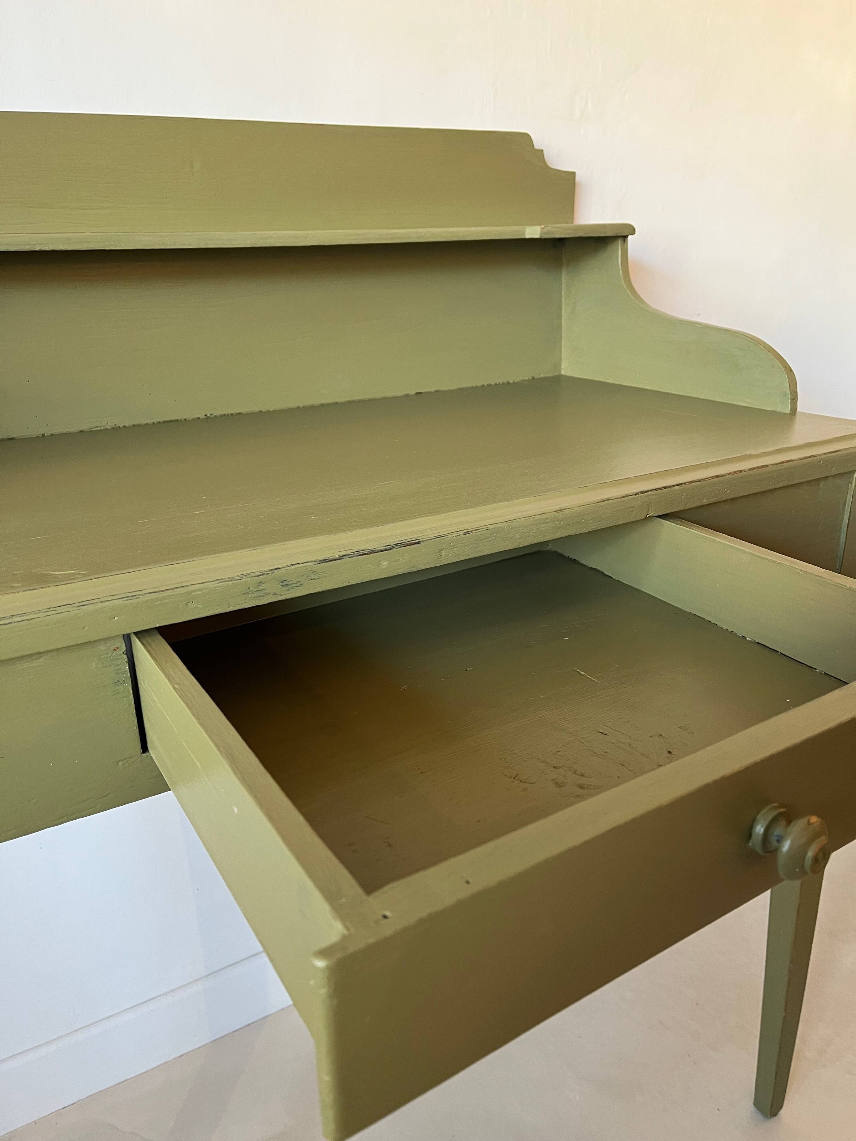 Green wooden dressing table