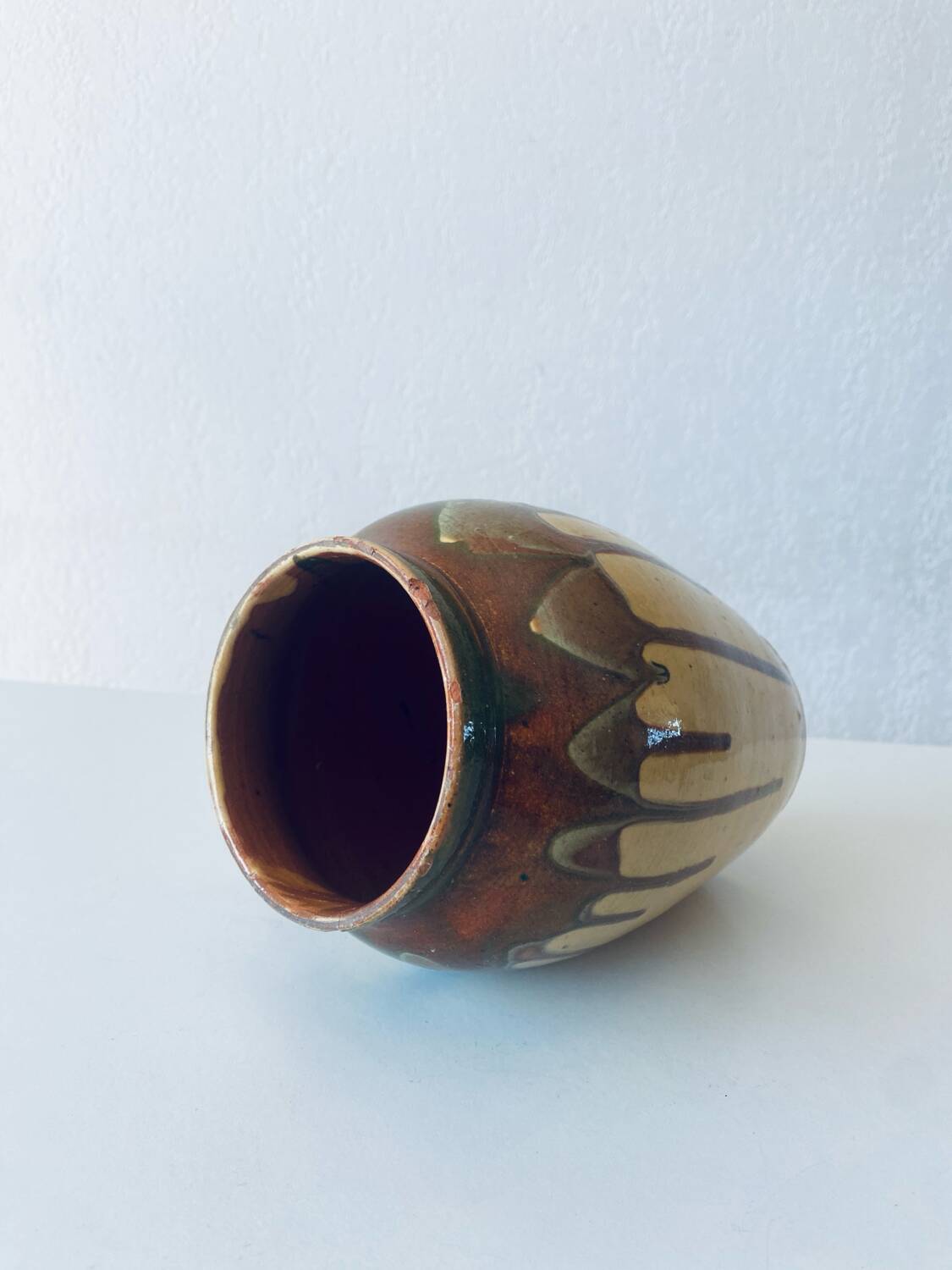 Vase ancien en terre cuite
