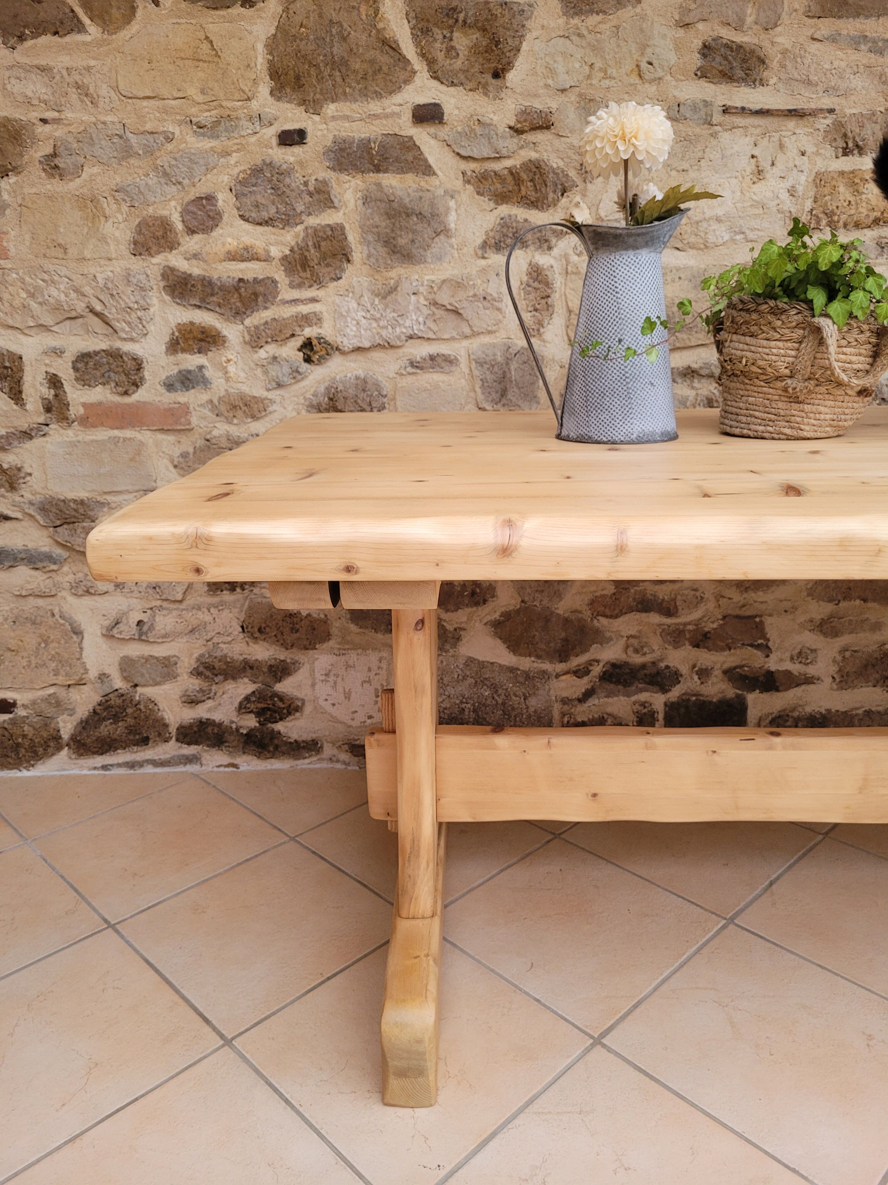 Farmhouse table