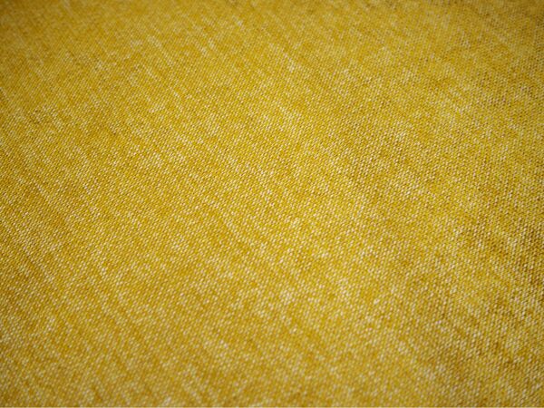 Canapé jaune, design scandinave, années 00