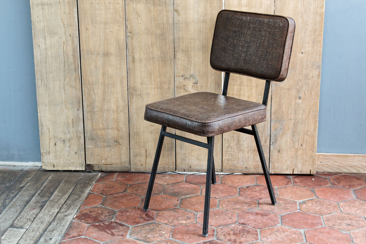 Vintage leather-like chair