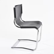 Chaises en cuir noires par Carlo Bartoli