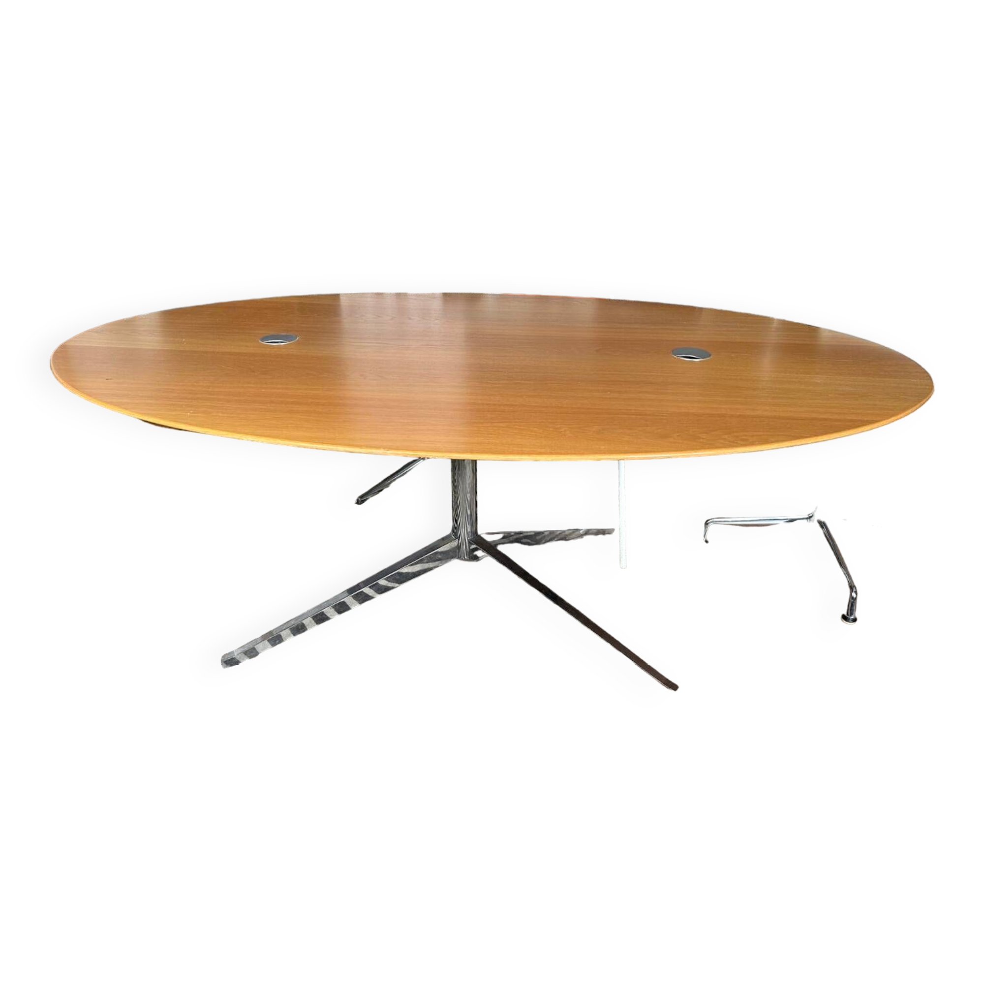 Florence Knoll Oval Desk Table for Knoll International circa 1980