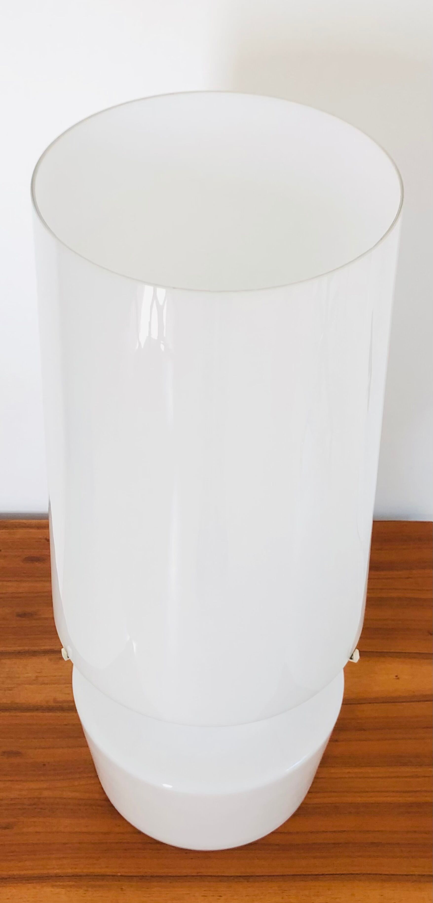 Lampe de salon en verre blanc, Italie années 60